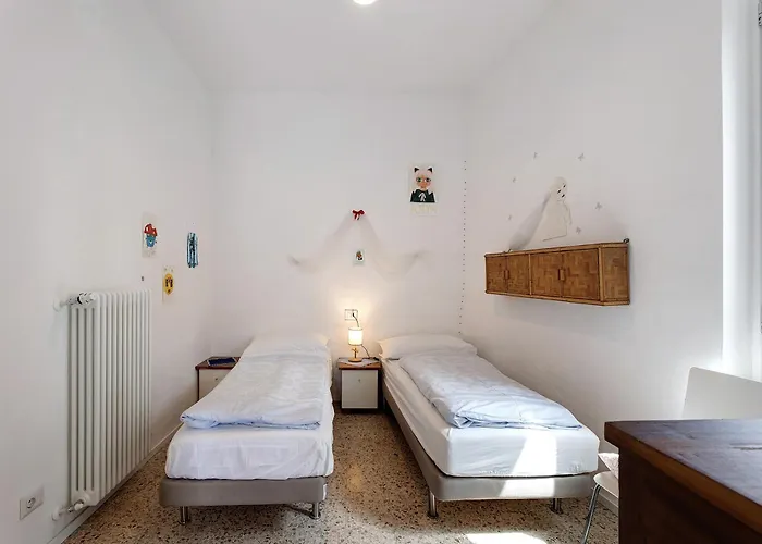 Casa Romantica Nyaraló Ispra