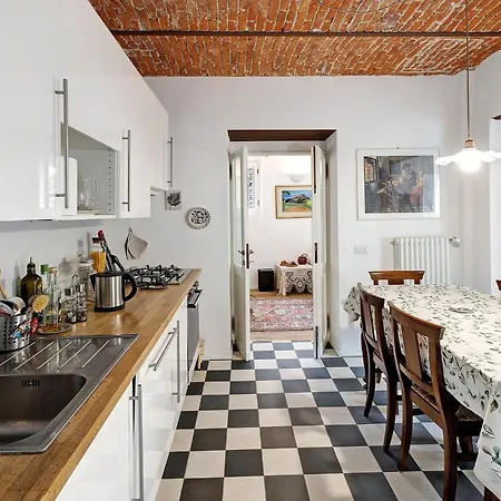 Casa Romantica Nyaraló *